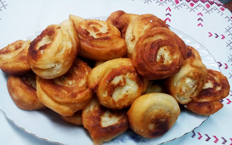 Мекички със сирене