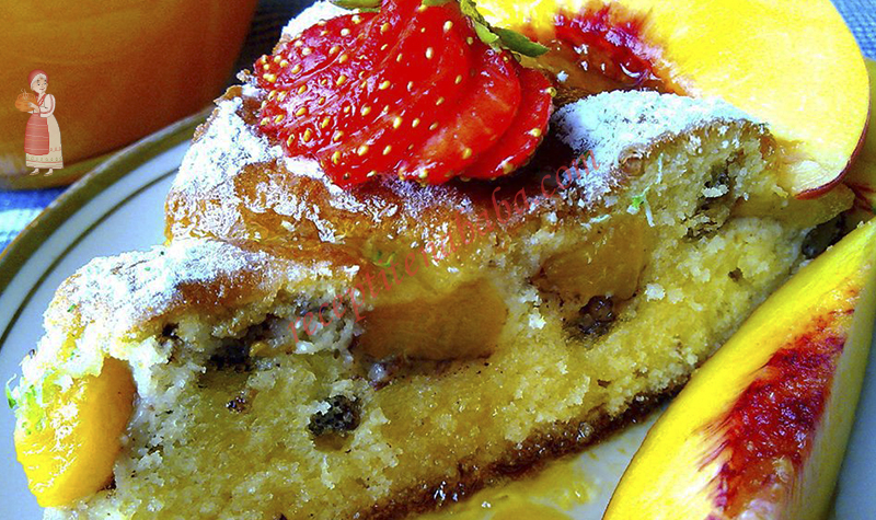Сладкиш с праскови и орехи