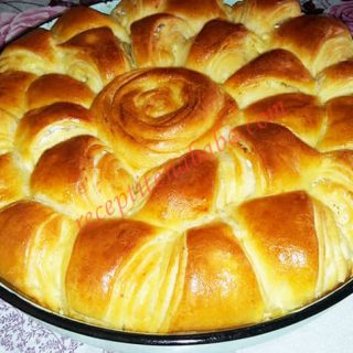 Две питки със сирене