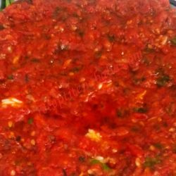 Пържени чушки с най-вкусния доматен сос