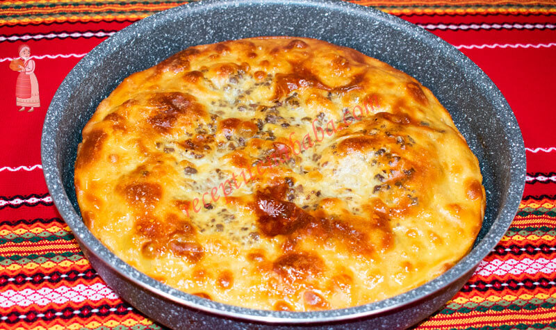 Бюрек с месо (мързелива къпана баница)