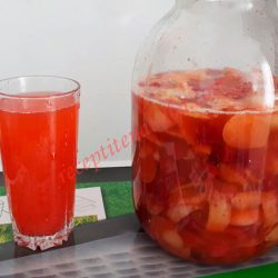 Лангюр от ябълки, жълти сливи и дренки
