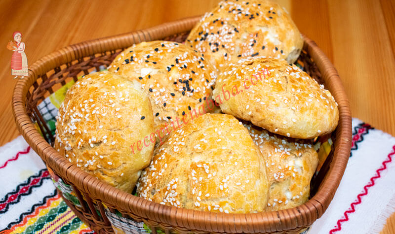 Вкусни содени питки със сирене